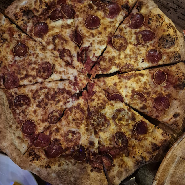 Large Pizza with Pepperoni and Bacon