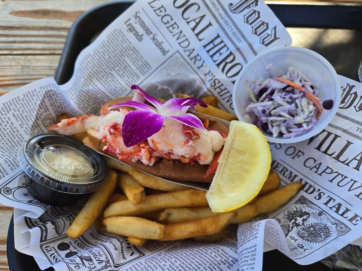 Uncle Al's Seafood & Takeout