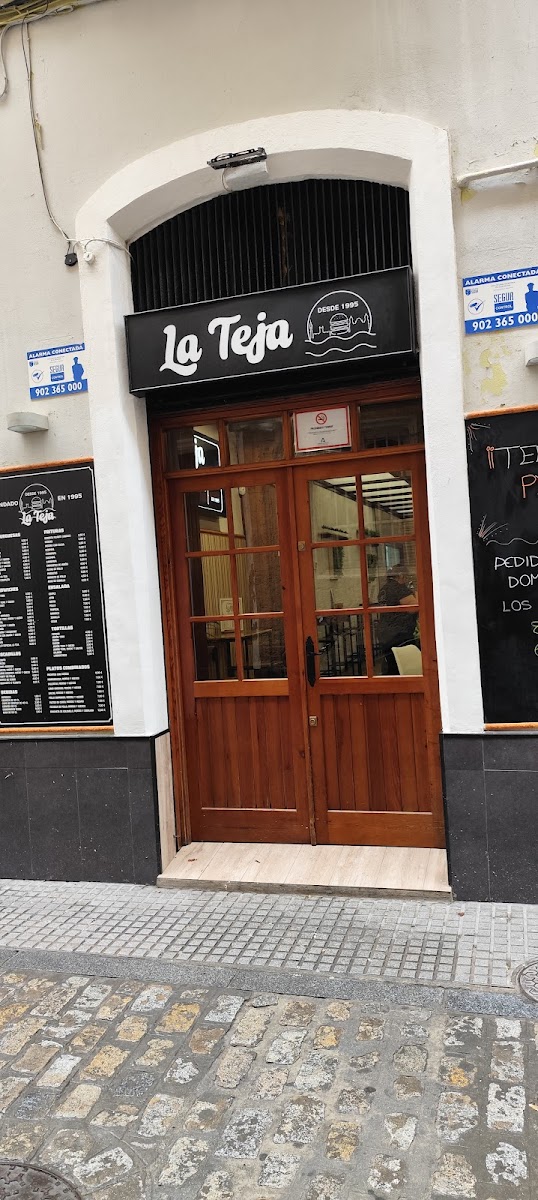 La Teja Burguer Pizzeria