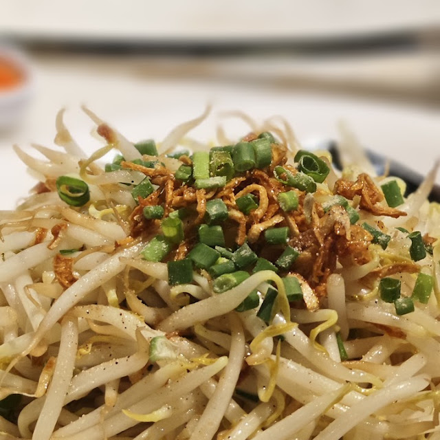 bean sprouts 葱香银芽