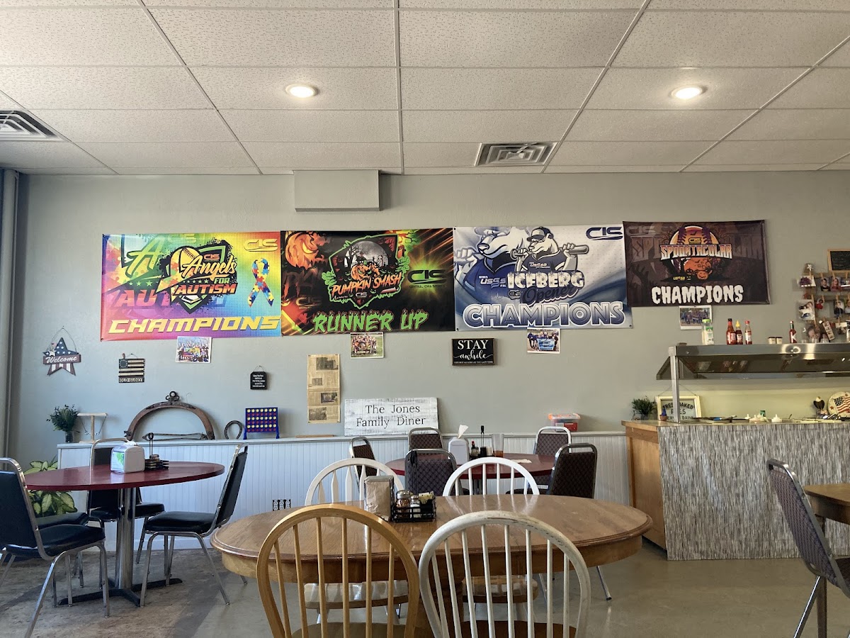Jones Family Diner