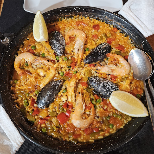 Paella Mixta