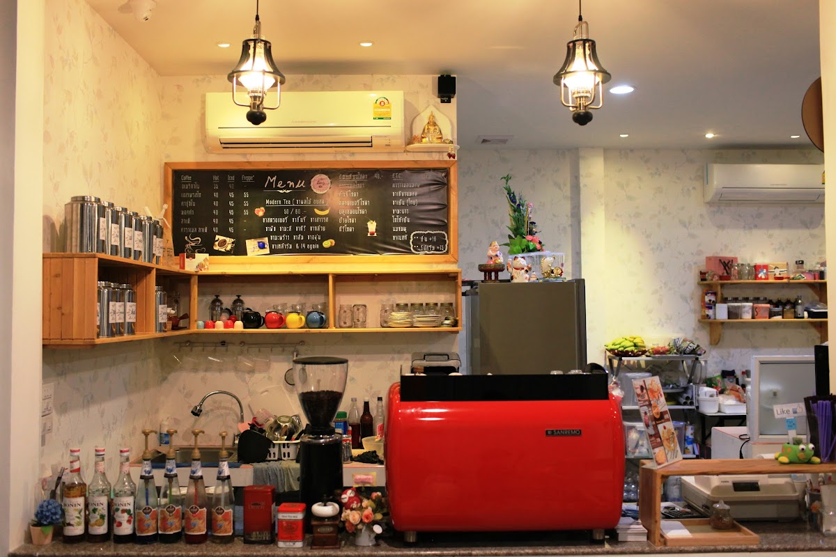 Candy Co Cafe
