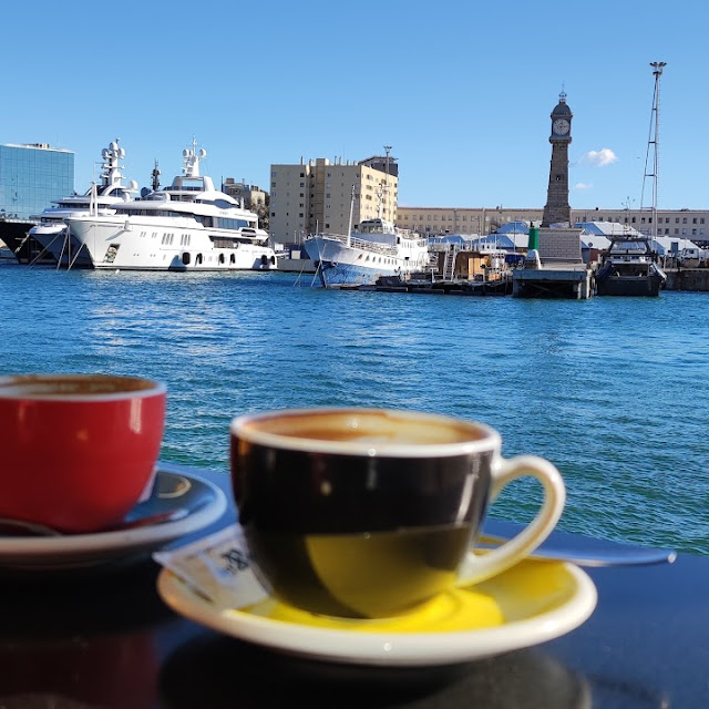 Cafe Con Leche