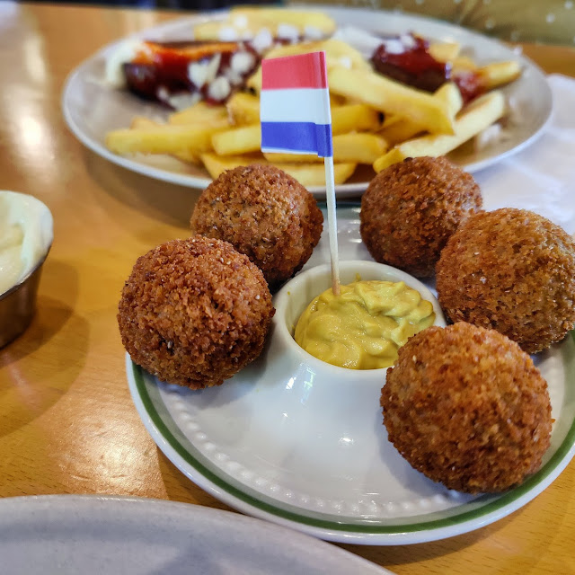 Bitterballen