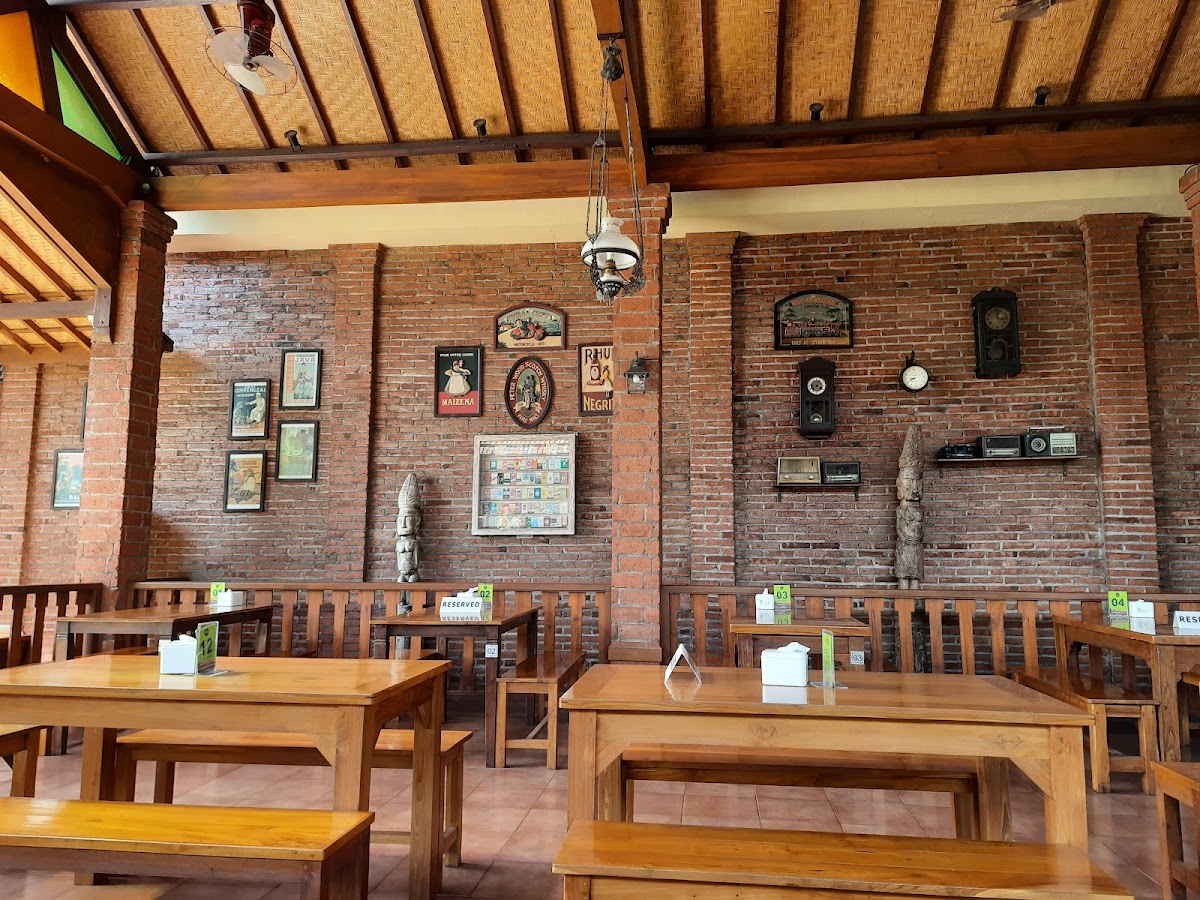 Waroeng Kampoeng