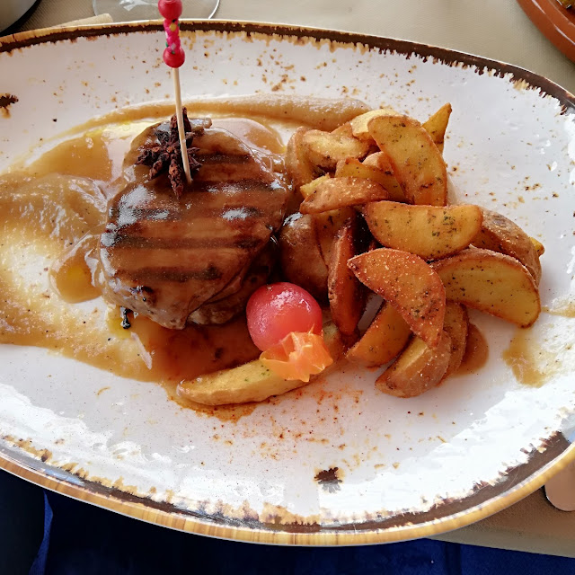 Medallones de Vaca Con Foie