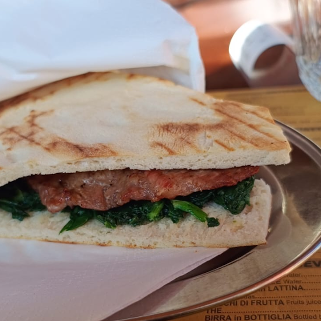 Crescia Braciole E Verdura