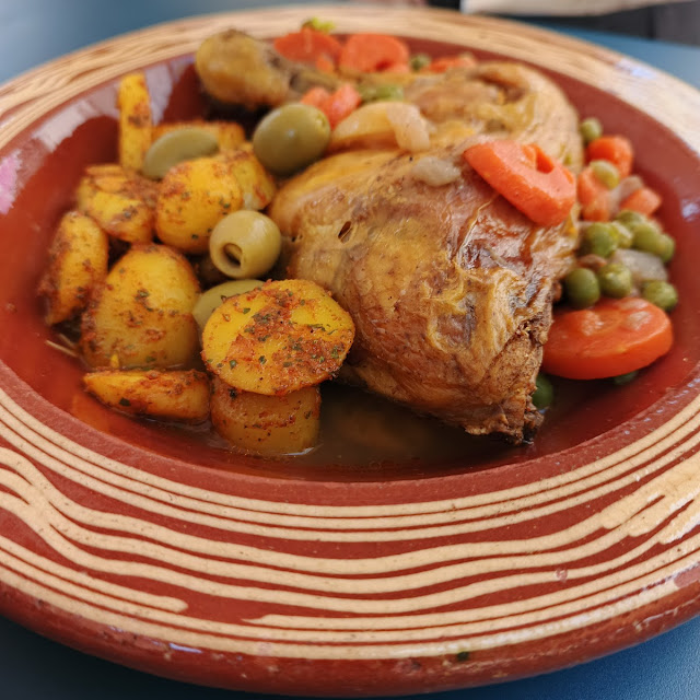Tajine de Poulet Aux Olives