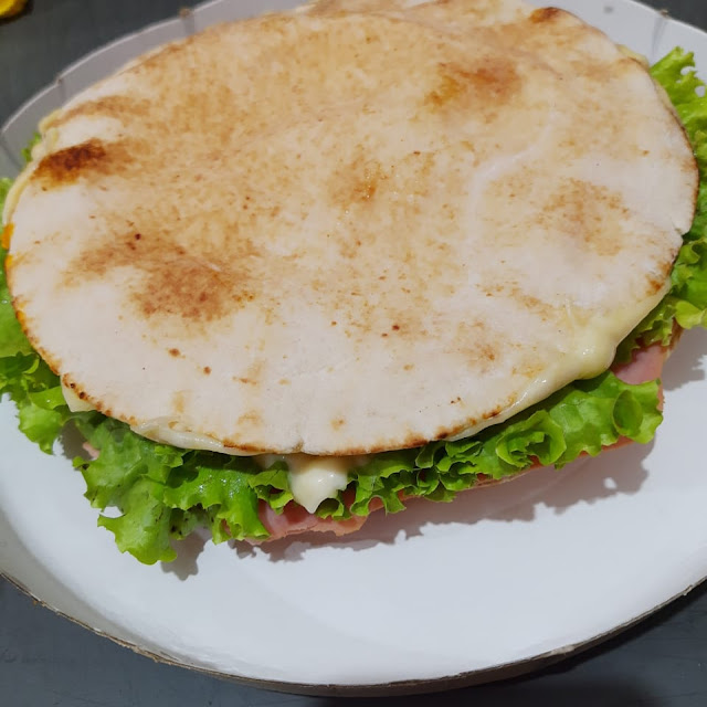 Beirute Temos Filé de Frango Peito de Peru Filé Mignon E Calabresa