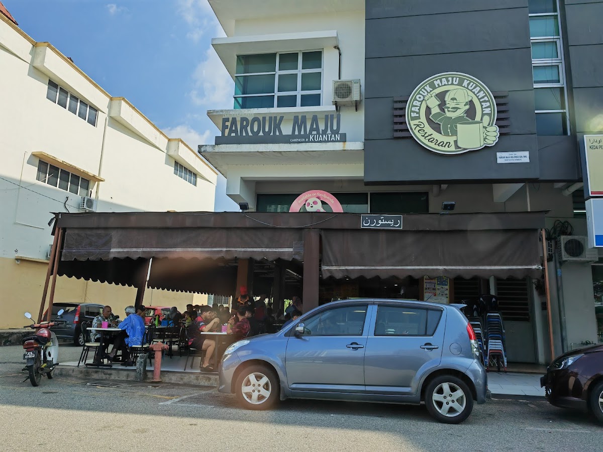 Farouk Maju Restaurant