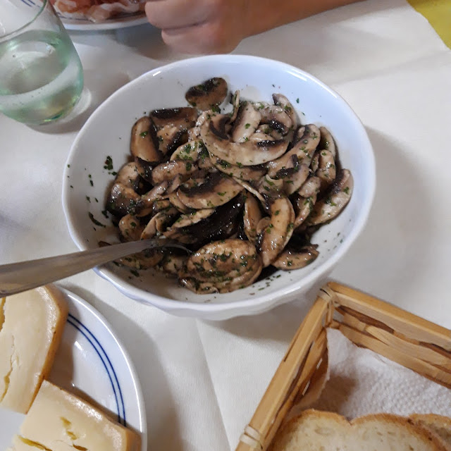 Funghi Trifolati