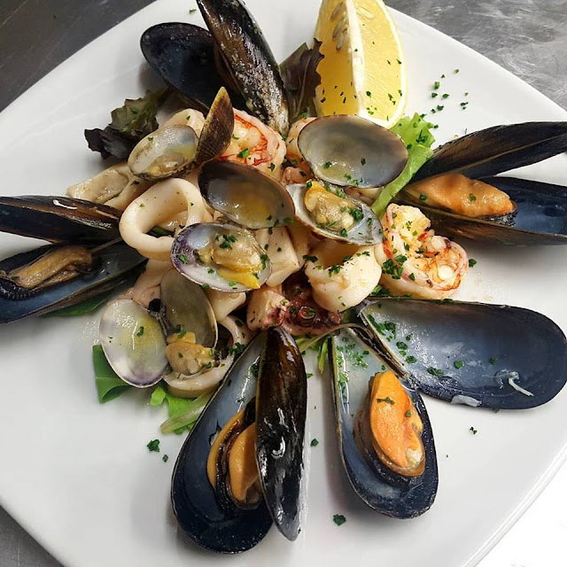 Tagliolini Ai Frutti Di Mare