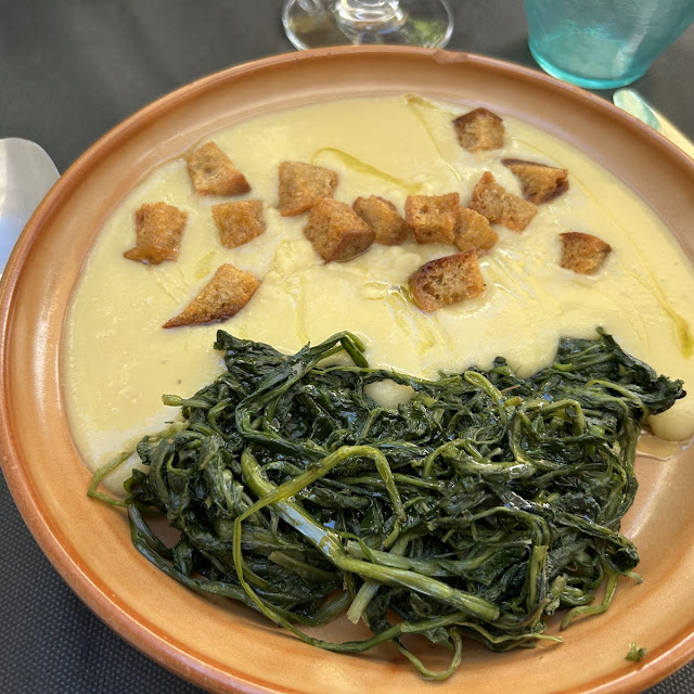 Purè Di Fave Con Cicoria E Crostini
