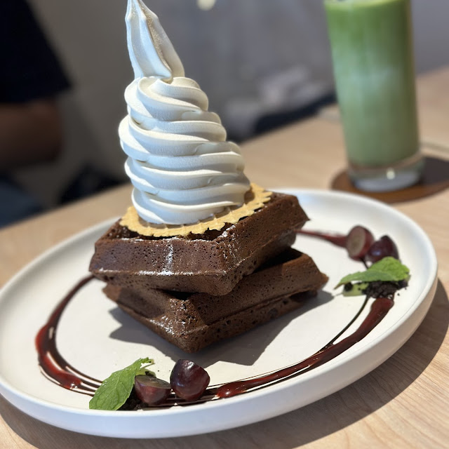 Valrhona Chocolate Waffle