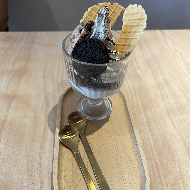 Cookies & Cream Parfait