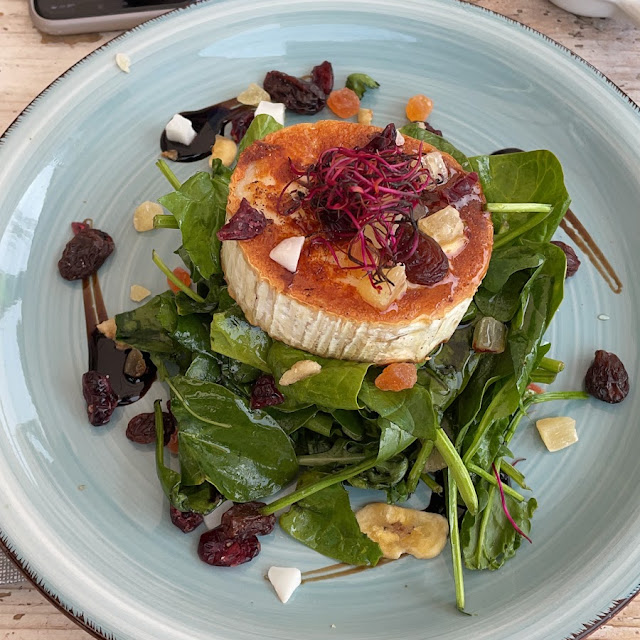 Salat Mit Ziegenkäse