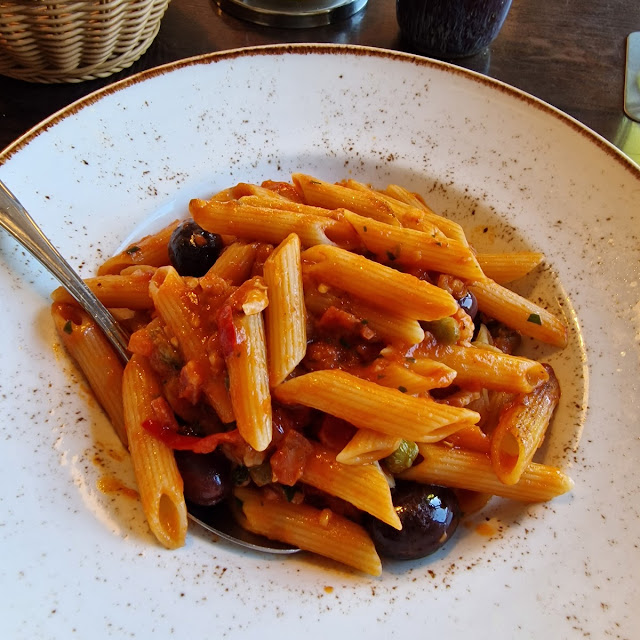 Penne Alla Puttanesca