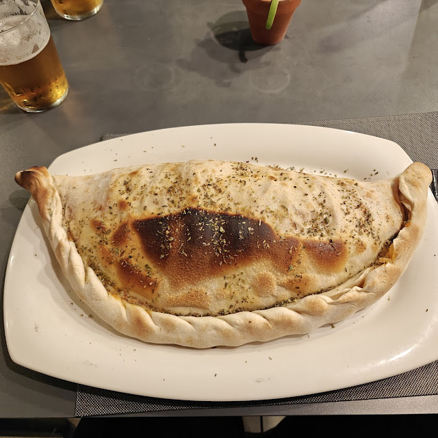 Pizza Calzone