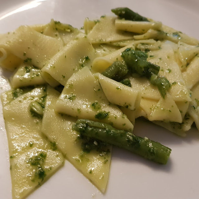 Maltagliati Della Casa Al Pesto Con Cornette