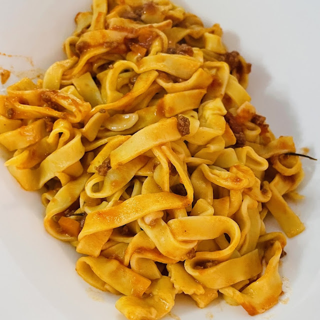 Tagliatelle Della Casa Al Ragù