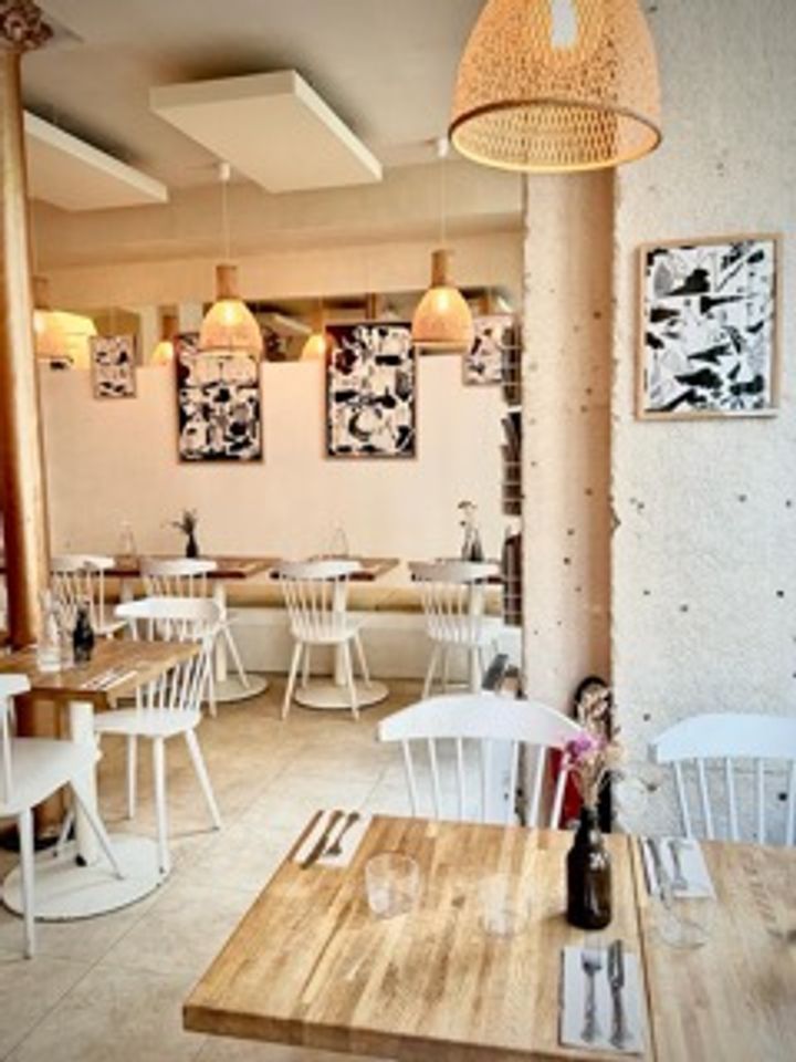 Cafe Mericourt