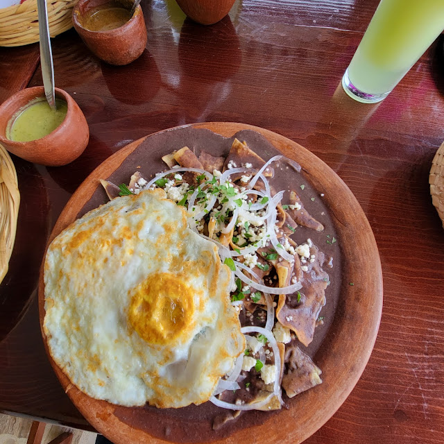 Chilaquiles Con Huevo