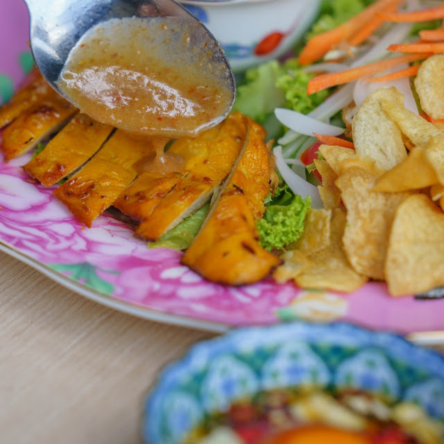 Salad with Peanut Dressing