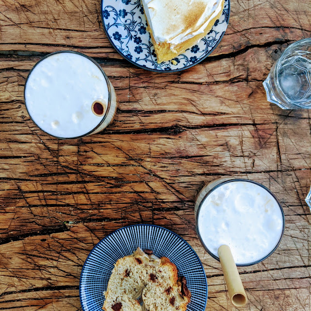 Bananabread Lemon Cake Flat White Freddo