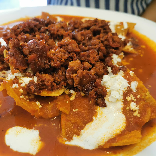Chilaquiles Con Chorizo
