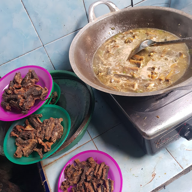 Tumis