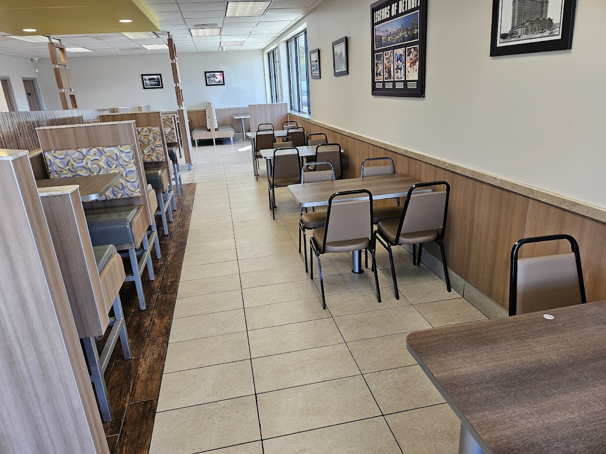 Warren Coney Grill