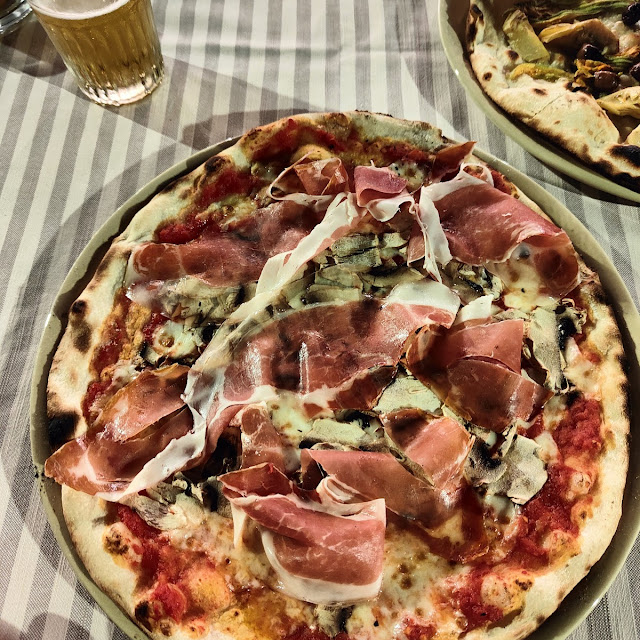 Funghi Mozzarella Crudo