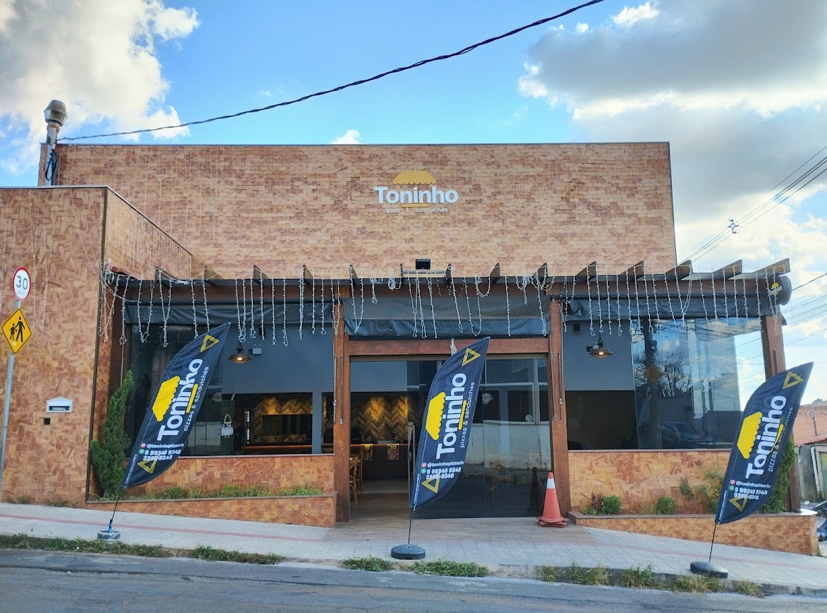 Toninho Pizzas e Sanduiches - Unidade Centro