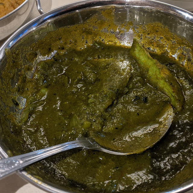 Goan Green Chicken Curry