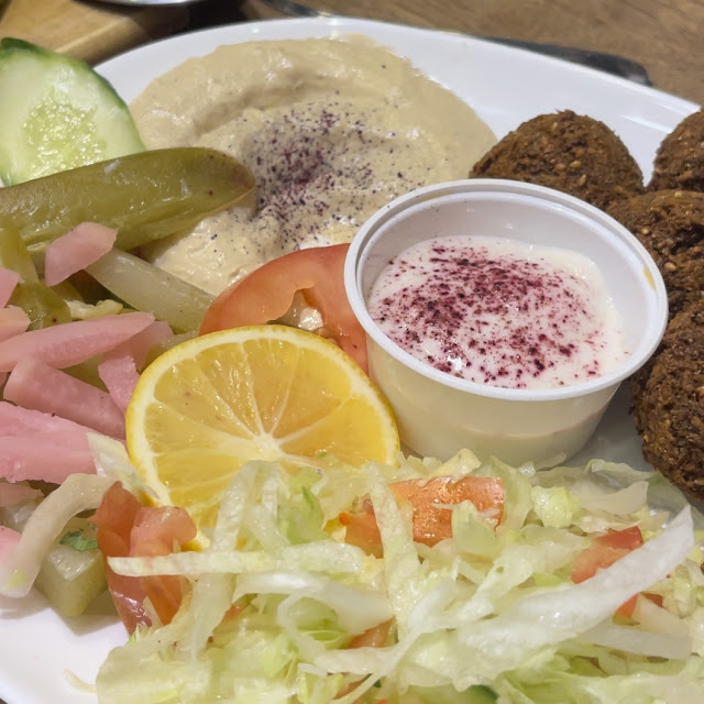 Humus Teller