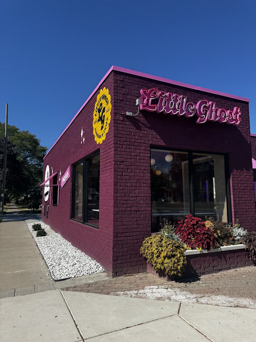 Little Ghost Burgers and Fries
