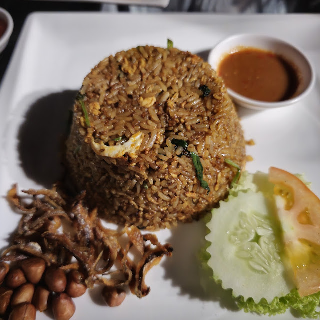 Signature the Sky Fried Rice
