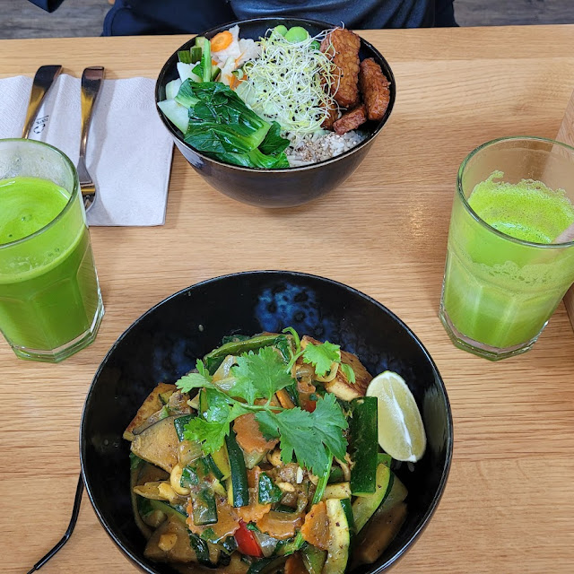 Bowls Und Gemüsesaft