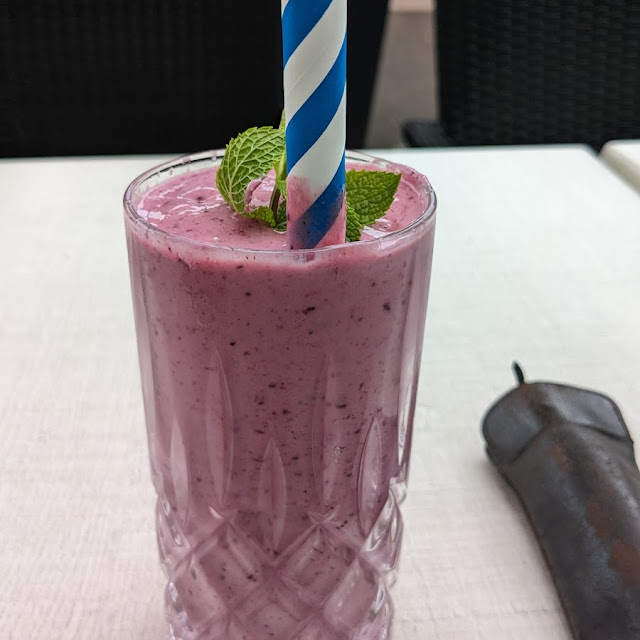 Frozen Joghurt Waldbeere