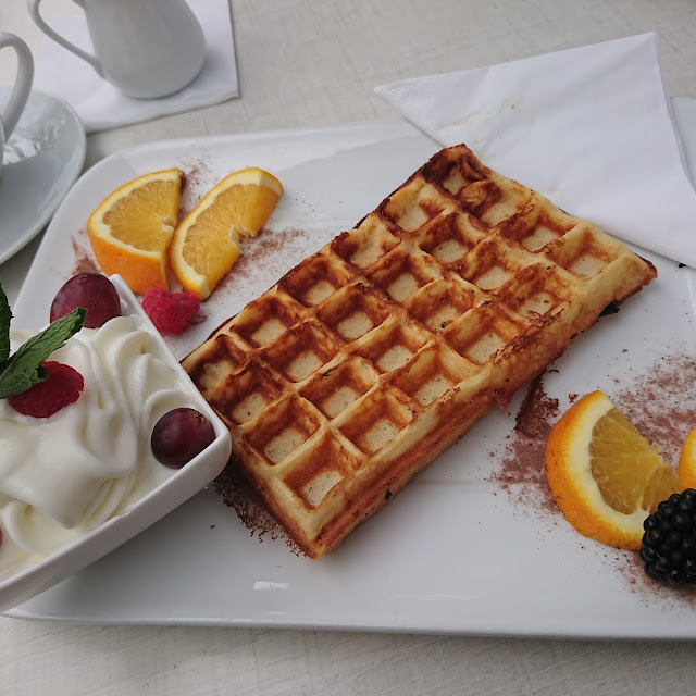 Waffeln Mit Früchten