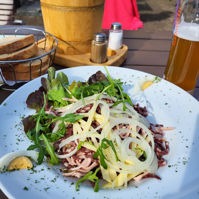 Ökumenischer Wurstsalat