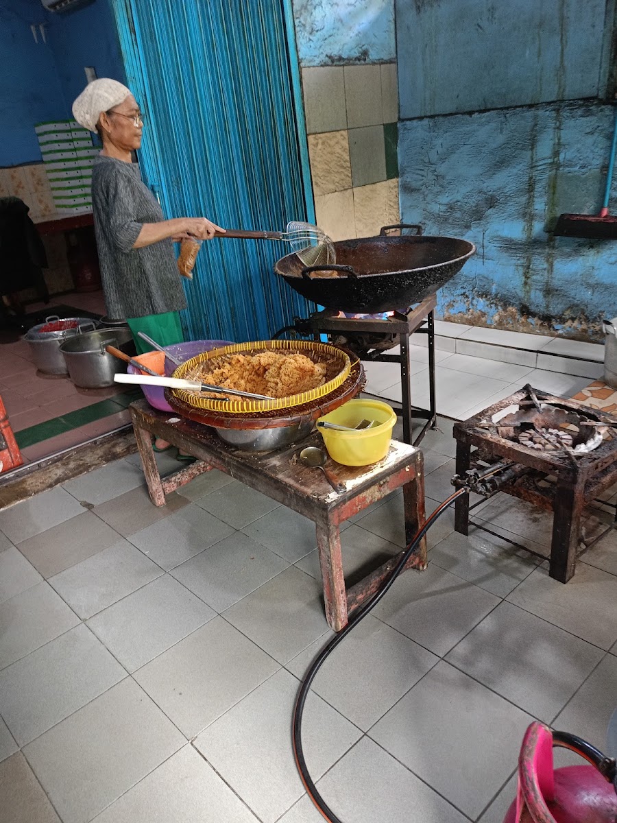 Ayam Goreng Yogya Ibu Hj. Rodjali