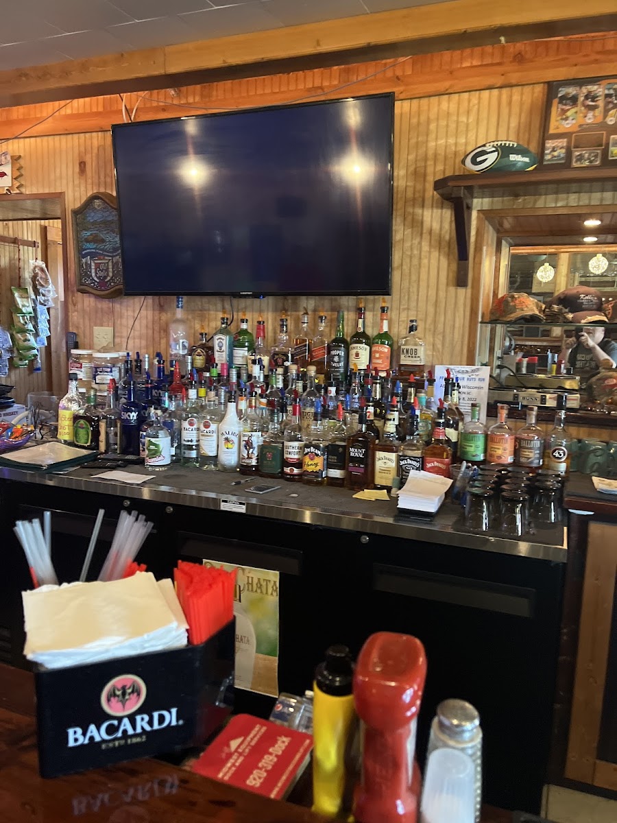 Kelly's Thirsty Buck Saloon