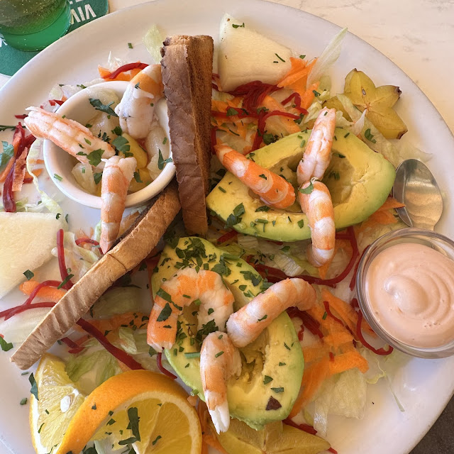 Aguacates Con Gambas