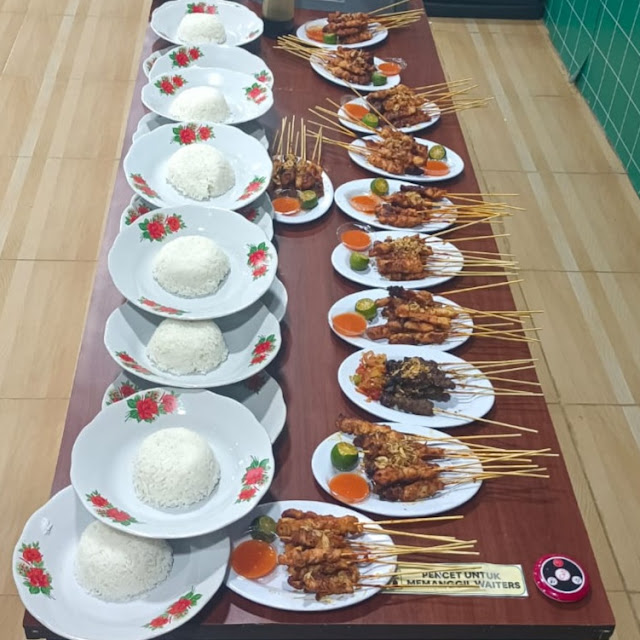 Sate Garang Ayam Dan Sapi