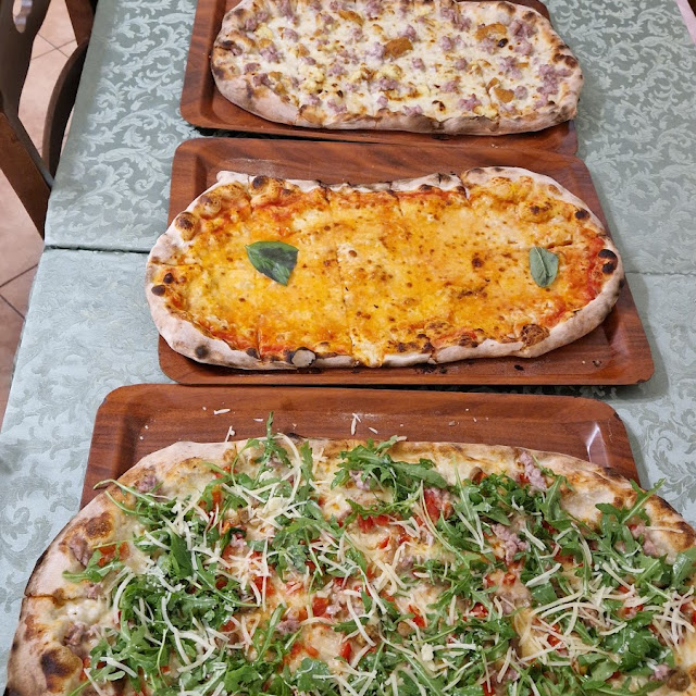 Margherita Cruda Salsicce Al Finocchietto