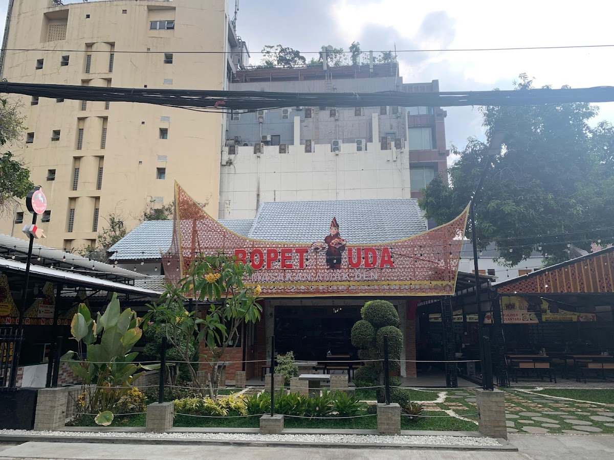 Bopet Uda - Melawai