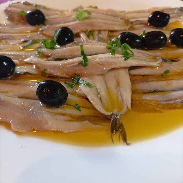 Boquerones En Vinagre
