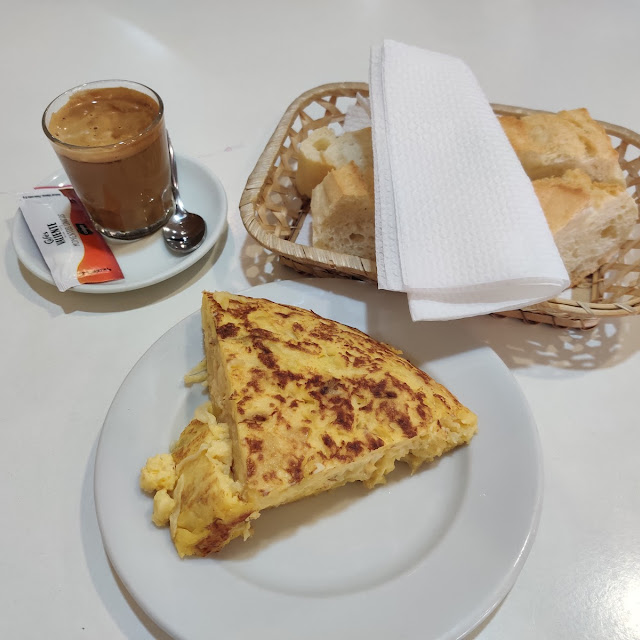 Pincho de Tortilla Con Cebolla